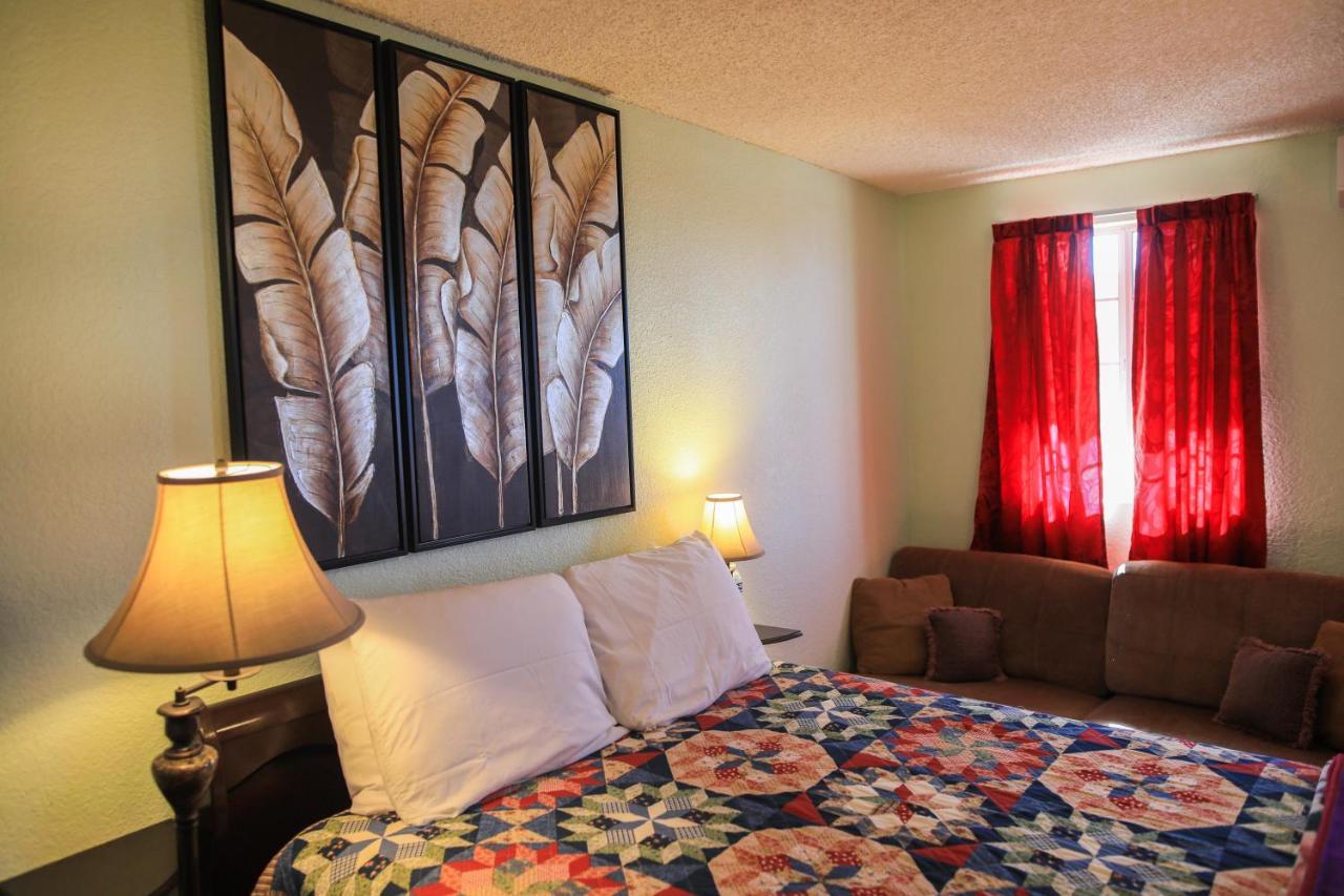 Playa Hermosa Inn At The Beach 엔세나다 외부 사진