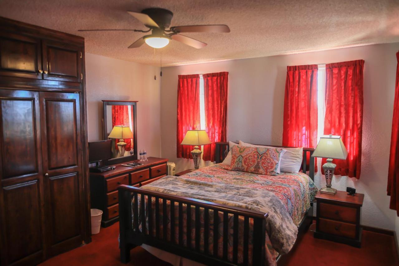 Playa Hermosa Inn At The Beach 엔세나다 외부 사진